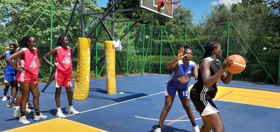 Basketball Mtaani: Encouraging Kenyan Women through Sports and Guidance