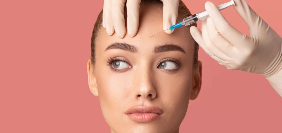 Read more about the article Smooth Lines, Fuller Cheeks: Choosing Between Botox and Fillers